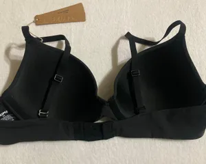 SKIMS Fits Everybody T-Shirt Bra 36A thumbnail 3