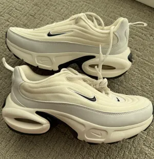 Nike air max portal beige white sneakers thumbnail 1