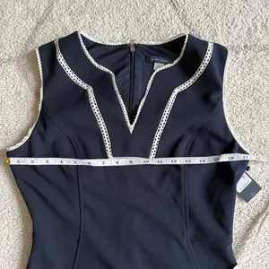 NWT Tommy Hilfiger Navy Sheath Dress Nautical Trim Workwear Cocktail Dress sz 6 thumbnail 2
