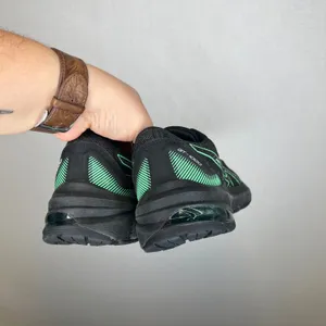 ASICS GT-1000 Womens Running Shoes Black Mint Green 1014A237 Size 6.5 US thumbnail 4