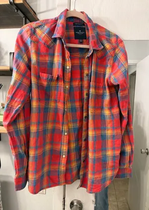 American Eagle Outfitters Red Plaid Button-Down Shirt thumbnail 1