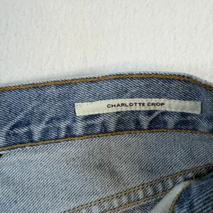 Citizens of Humanity Jeans Women's 26 Charlotte Premium Vintage thumbnail 5