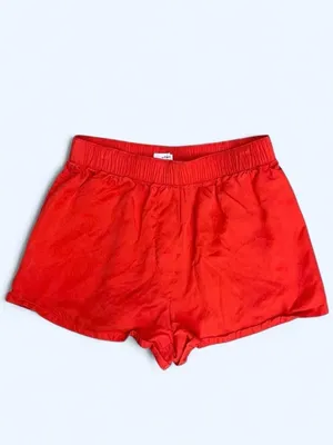 Aritzia Wilfred Distill Short Poppy Red high rise pull on sateen minimalist XS thumbnail 6