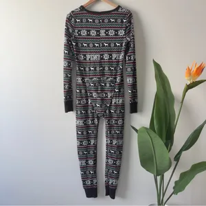 PINK Victoria's Secret Fair Isle Dog Patterned Pajama One Piece Onesie Jumpsuit thumbnail 3