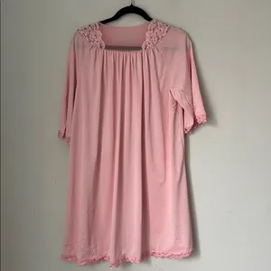 Vtg Shadowline Blush Pink Housecoat Robe • Lace Floral • Size M • Retro Chic thumbnail 6