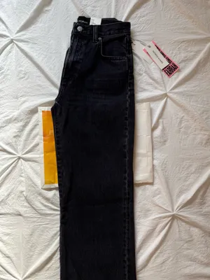 Aritzia Denim Forum The Farrah Hi-Rise Wide Jean Black Eyeliner thumbnail 6