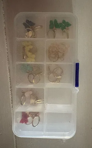 Butterfly Earrings Boutique thumbnail 1