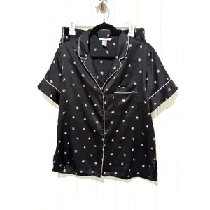 Victoria's Secret Black Satin Rosebud Floral Short Pajama Set Size M Pink Piping thumbnail 3