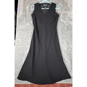 Lauren Ralph Lauren Sheath Dress Sz 4 Black V-Neck Sleeveless Timeless Classic thumbnail 3