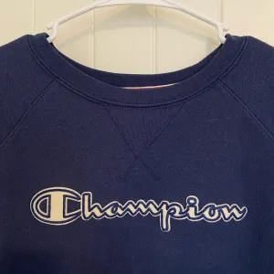 EUC | Champion women’s navy blue‎ logo crewneck — small thumbnail 2