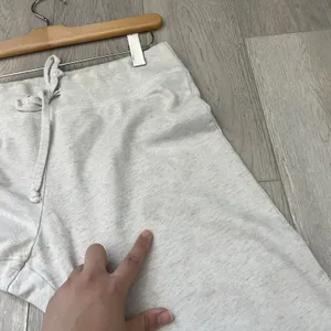 Brandy Melville Sweatpants cotton low rise wide leg womens Gray one size lounge thumbnail 5