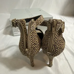 Sole Society Dotted Haircalf Heels Shoes Womens 8 1/2M Pointed Toe Zip In Box thumbnail 4