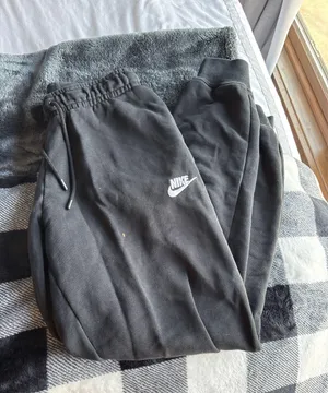 Nike Sweatpants thumbnail 1