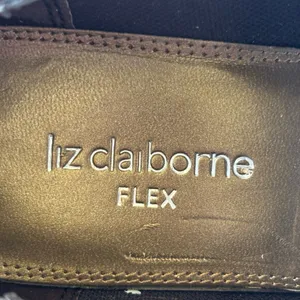 Liz Claiborne Dark Brown Heels size 7 1/2 M thumbnail 2