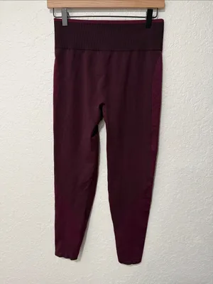 PINK Victoria's Secret Maroon Seamless Leggings Size Large thumbnail 4