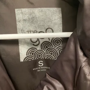 The Gap‎ Women’s Puffer Coat thumbnail 4