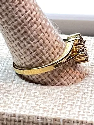 Vintage 1980s Korea Gold-Tone Bypass Cluster Ring Round Faux Diamonds Size 7.5 thumbnail 3