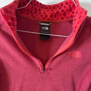 Womens XS The North Face Raspberry Pink Red 1/4 Zip Fleece Lightweight Pullover thumbnail 3