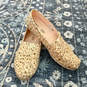 Toms Alpargata Women’s Slip On Loafers thumbnail 2