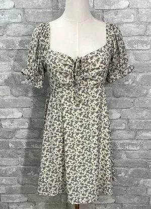 Better Be Floral Mini dress with Puff Sleeves thumbnail 1