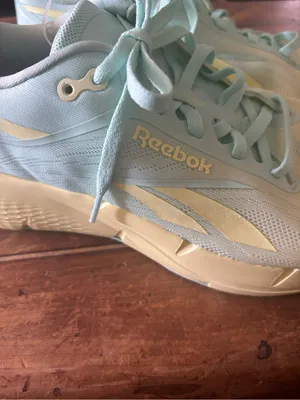 NWOT Ladies Reeboks thumbnail 7