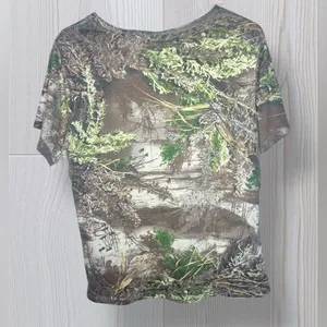 REALTREE Women’s Camo V Neck Tee thumbnail 3