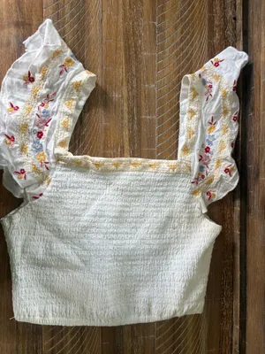 Cute cropped shirt White Size M thumbnail 1