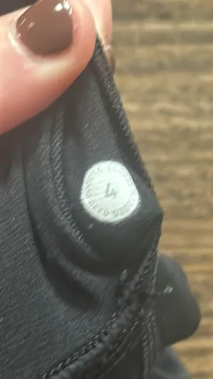 Lululemon Sports Bra thumbnail 3