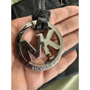 Michael Kors Large Soft Leather Black Snap Button Tote Bag Metal Logo Charm thumbnail 8