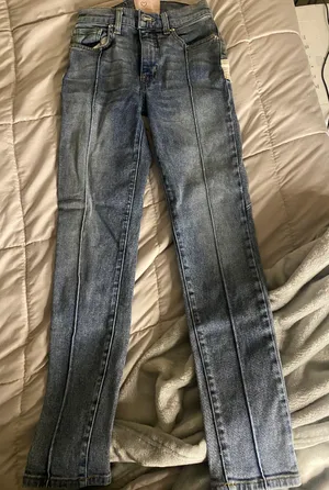 Size 24 thumbnail 2
