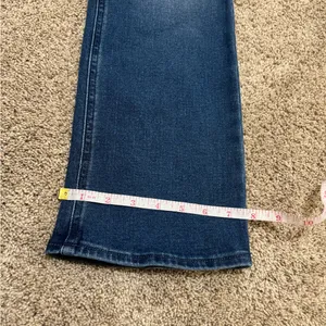 Old Navy Women's Straight Leg Jeans in Dark Blue thumbnail 6