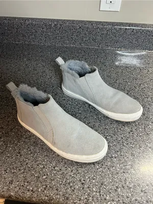 Toms Gray Suede Faux Fur Slip-On Ankle Booties thumbnail 3