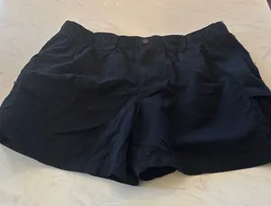 Women's Black Columbia Casual Hiking Shorts with Cargo Pockets thumbnail 1