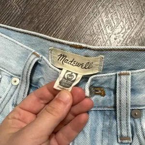 Madewell light wash denim‎ size 24 shorts thumbnail 2