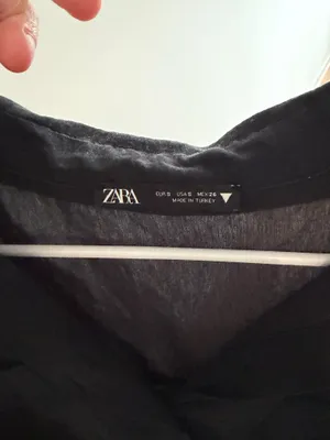 ZARA Top Black Crop thumbnail 2