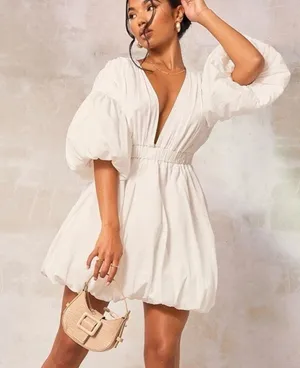 Pretty Little Thing White Dress Mini thumbnail 1