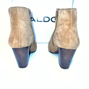 ALDO Blanka Women's Tan/Brown Suede Ankle Booties w/Stacked Wooden Heel-Size 7.5 thumbnail 5