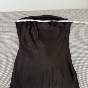 Meshki Strapless Black Satin Midi Dress Size XS thumbnail 8