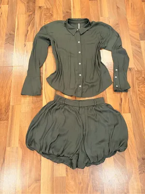 Free People Olive Green Relaxed Bubble Hem Shorts thumbnail 5