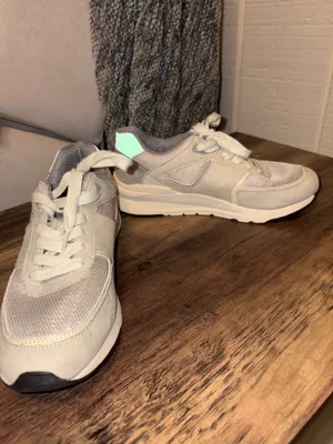 H&M Sneakers thumbnail 2