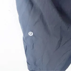LULULEMON Black Dance Studio Secure Pockets Drawstring Waist Crop Pants Size 8 thumbnail 3