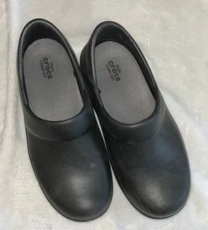 CROCS Black Dual Comfort Non-Slip‎ Clog Women Size W7 thumbnail 1