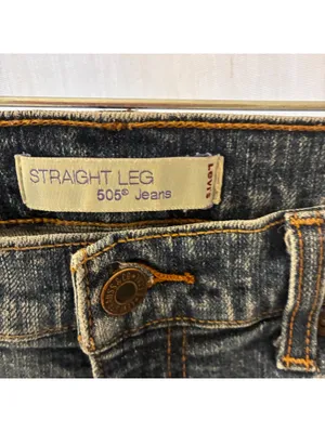 Levi's 505 Straight Leg Mid Rise Med Wash Denim Jeans Size 8 thumbnail 4