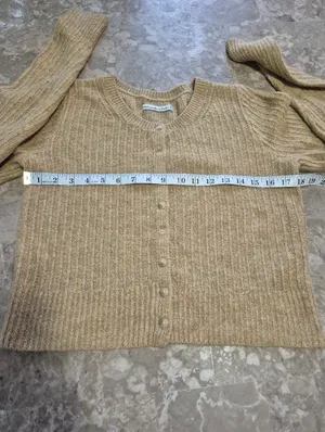 Abercrombie & Fitch Camel Ribbed Button-Front Cropped Cardigan Medium thumbnail 6