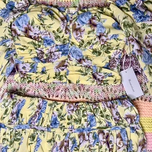Floral Off-Shoulder sheer long sleeve crop top and mini skirt set Size L thumbnail 2