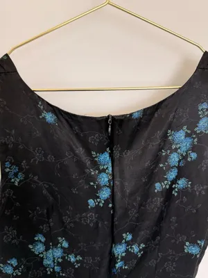 Vintage 90s Black Satin Sleeveless Mini Side Slit Dress with Blue Floral Pattern thumbnail 4