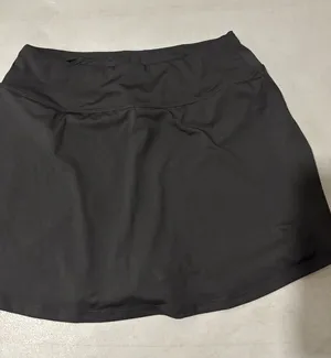 Black Athletic Skort (Skirt with Built-in Shorts) – High Waisted & Comfortable thumbnail 1