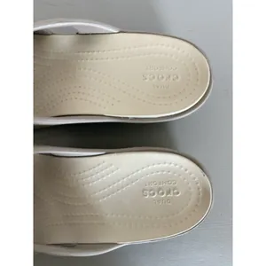 Crocs Sanrah Strappy Wedge Slide Sandals Womens Size 9‎ Taupe Comfort Casual thumbnail 8