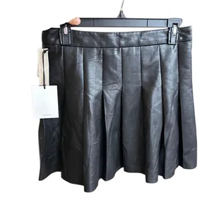 Aritzia Sunday Best Olive Faux Leather Mini Skirt 79473 Black Size‎ 6 Pleaded thumbnail 10