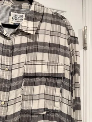 American Eagle Size XL Seriously Lived-In Gray Plaid Flannel Shirt Pearl Snap thumbnail 3